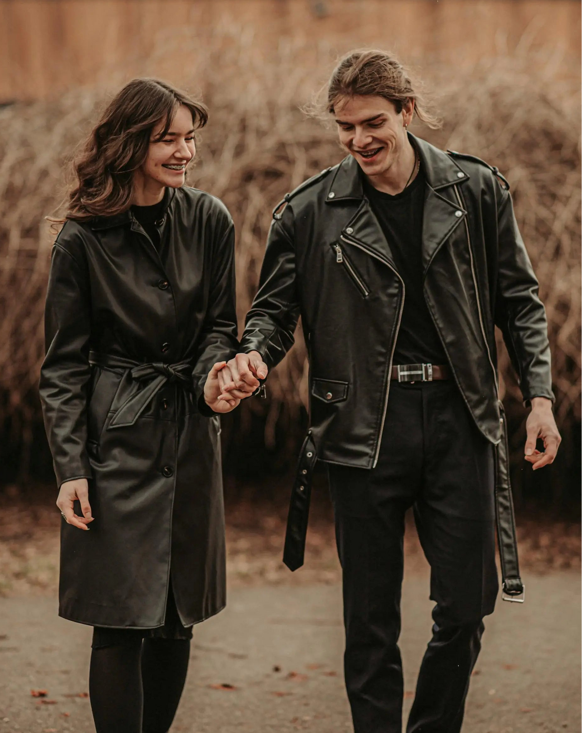 <h3>PREMIUM LAMBSKIN LEATHER.</h3>